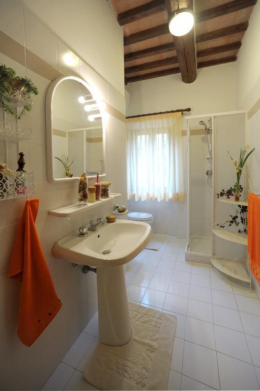סן ג'ימיניאנו Agriturismo Podere Poggio Ai Cieli חדר תמונה