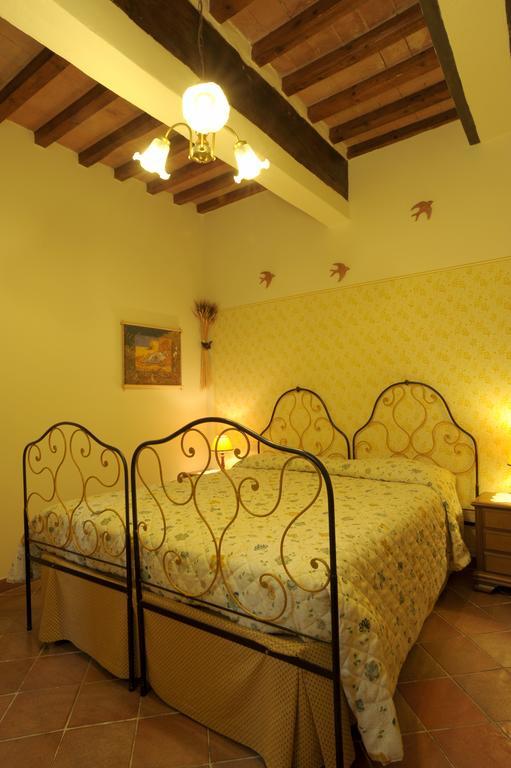 סן ג'ימיניאנו Agriturismo Podere Poggio Ai Cieli חדר תמונה